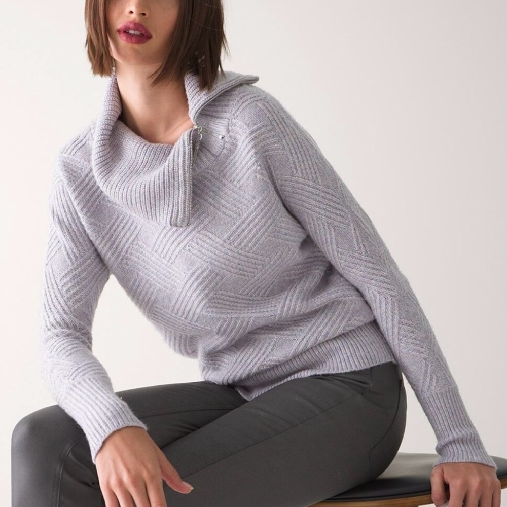 WHBM Gray/Lilac Sweater - Size Large